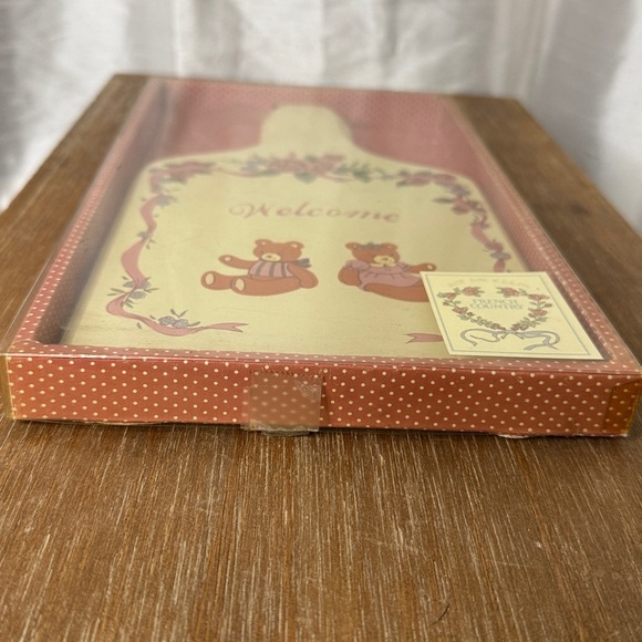 French Country Wooden Wall Decor Bears Welcome Sign 11.5” Ivory Pink Blue READ - Picture 8 of 10